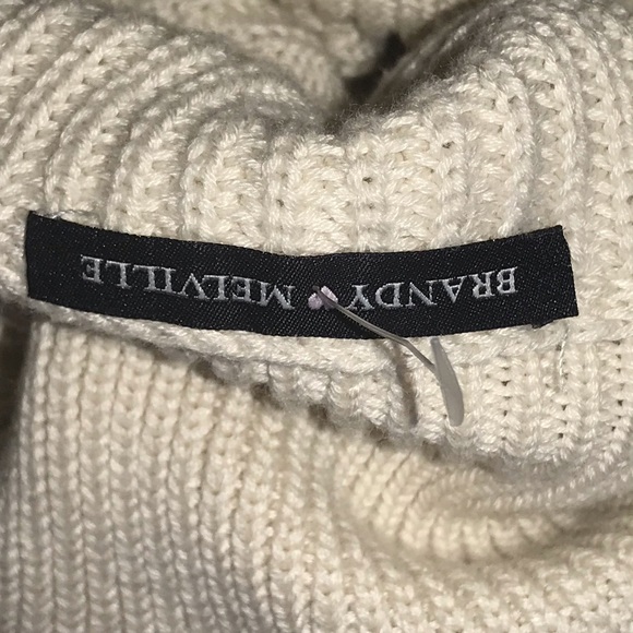 BRANDY 💕MELVILLE Size M - Picture 5 of 6